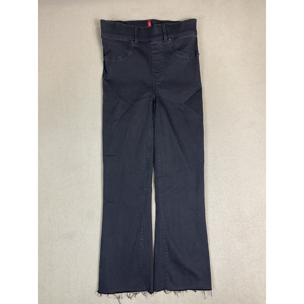 Spanx Jeans Womens XS‎ Black Cropped Flare Raw Hem Pull On High Rise Denim